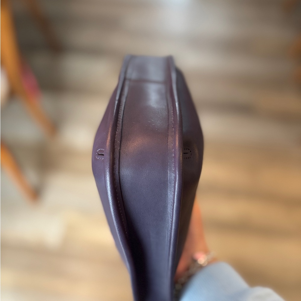 🚨VINTAGE COACH 9020 ERGO BAG IN EXCELLENT CONDITION RARE COLOR🚨 - Picture 8 of 10